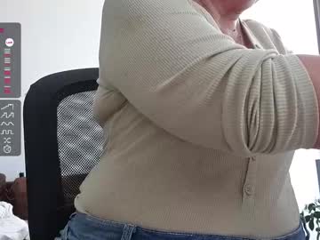  oldschool lady