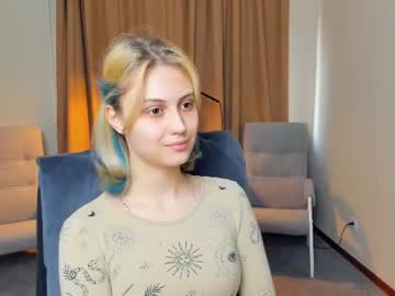 angelinaholly
