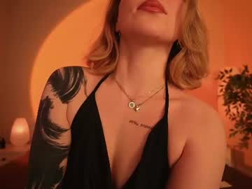 peach in stocki