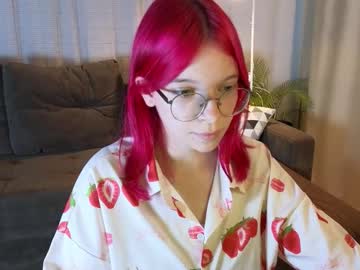 pink tilly