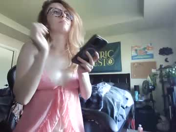 sexyellasweet