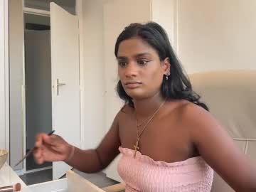suraya ndia